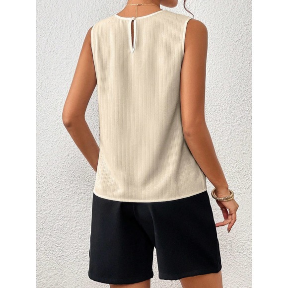minimalist business casual Keyhole Neckline Sleeveless Blouse white - Picture 10 of 11